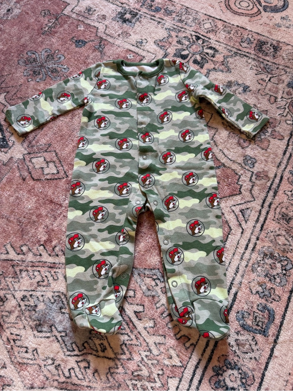 BUCEES Green Camo Print Footed One-Piece (size 6 months)